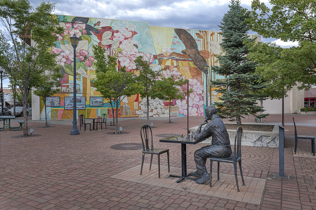 photo of Vogel Plaza in downtown Medford